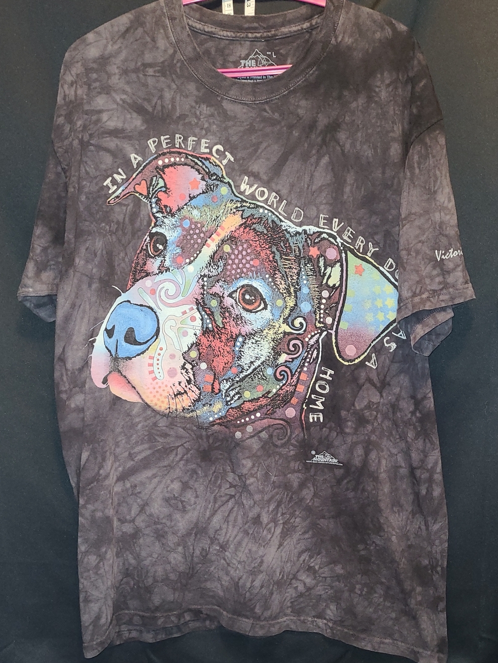 In A Perfect World Every Dog Has a Home The Mountain T-Shirt Mens Size Lg